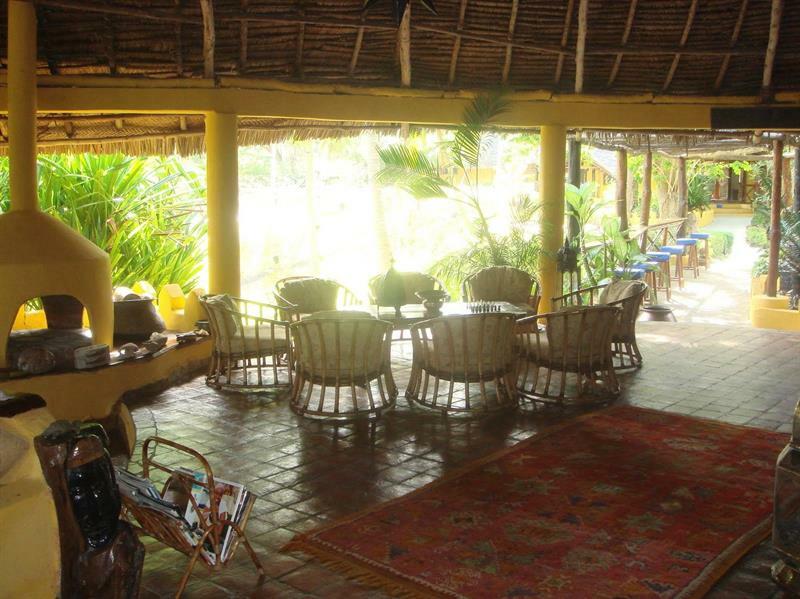 Kinasi Lodge Utende Ngoại thất bức ảnh
